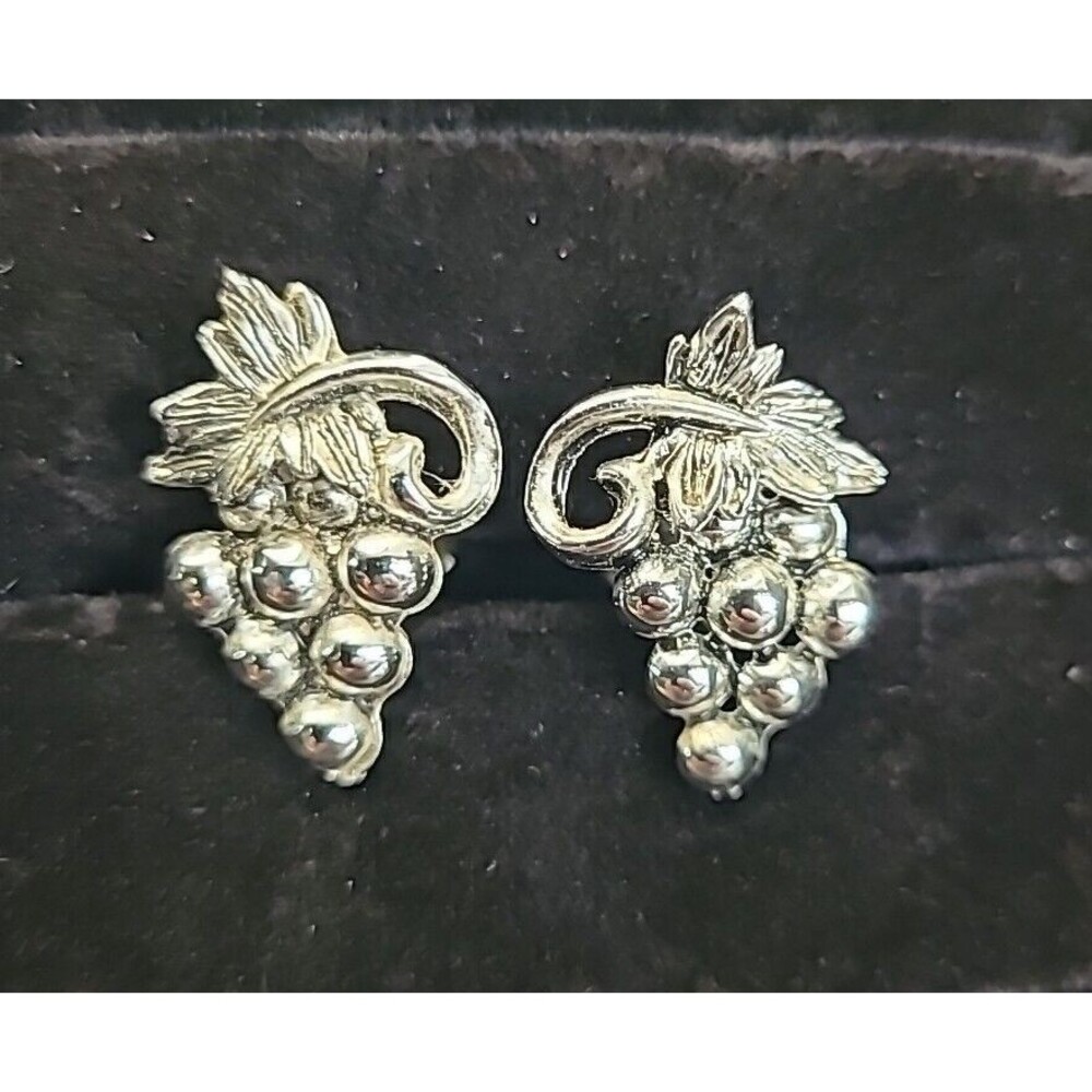 Vintage Pair Of Silver Tone Clip On Grape Cluster Earrings